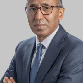 Pr.-Benazzouz-Mustapha Pr.-Benazzouz-Mustapha